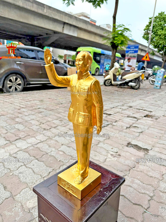 Nguyên liệu đúc tượng là đồng nguyên chất loại I